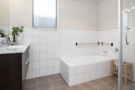 Photo of property in 26 Evans Court, Pukekohe, 2120