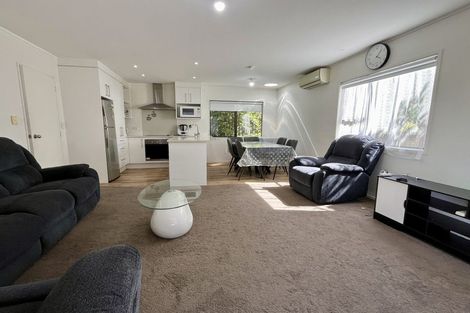 Photo of property in 1/95 Hobsonville Road, West Harbour, Auckland, 0618