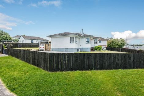 Photo of property in 213 Mahia Road, Wattle Downs, Auckland, 2103