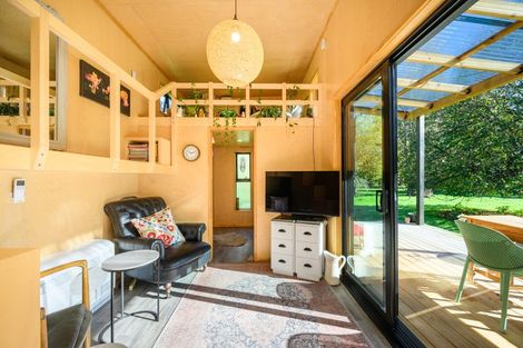 Photo of property in 914 Napier Road, Whakarongo, Palmerston North, 4470