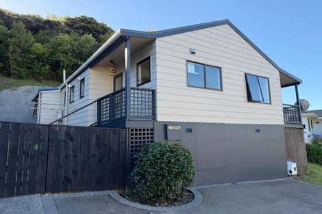 Photo of property in 47 Omapere Street, Whitby, Porirua, 5024