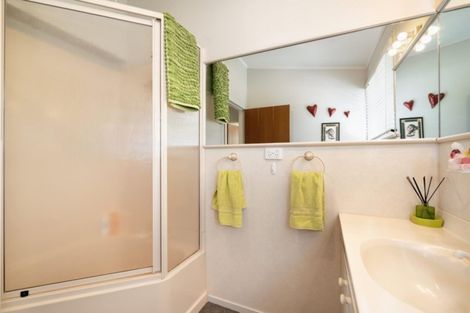 Photo of property in 17 Landscape Road, Otumoetai, Tauranga, 3110