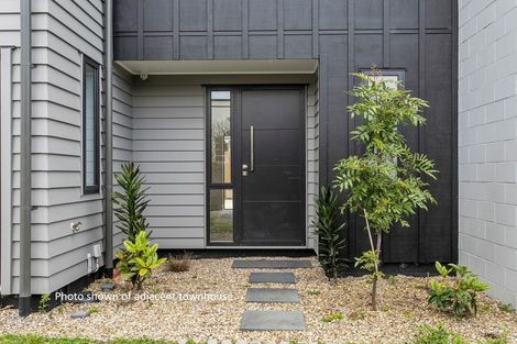 Photo of property in 37d Tawhiri Road, One Tree Hill, Auckland, 1061