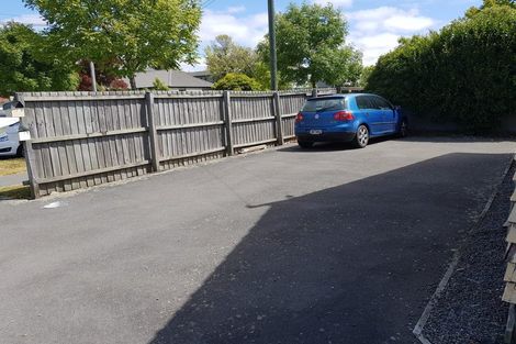 Photo of property in 28 Newnham Terrace, Upper Riccarton, Christchurch, 8041