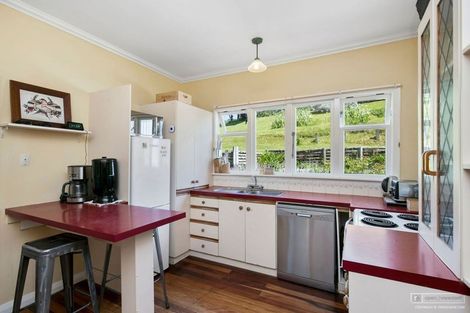 Photo of property in 46 Whanake Street, Titahi Bay, Porirua, 5022