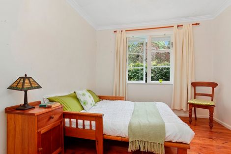 Photo of property in 97 Waima Crescent, Titirangi, Auckland, 0604