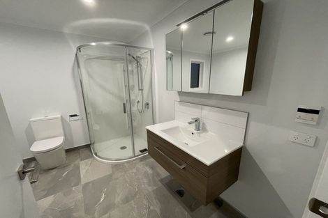 Photo of property in 16 Koreke Close, Kenepuru, Porirua, 5022