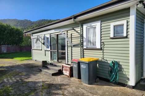 Photo of property in 6 Cardwell Street, Cobden, Greymouth, 7802