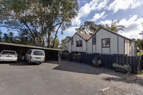 Photo of property in 1/7a Seaside Avenue, Waterview, Auckland, 1026