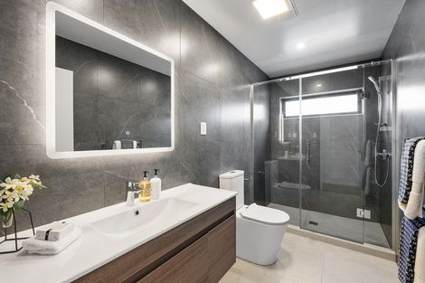 Photo of property in 10c Egret Court, Unsworth Heights, 0632