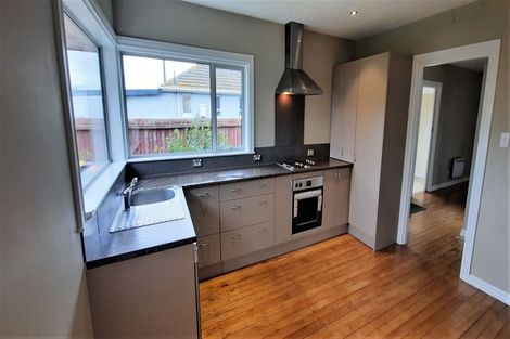 Photo of property in 162 Springs Road, Hornby, Christchurch, 8042