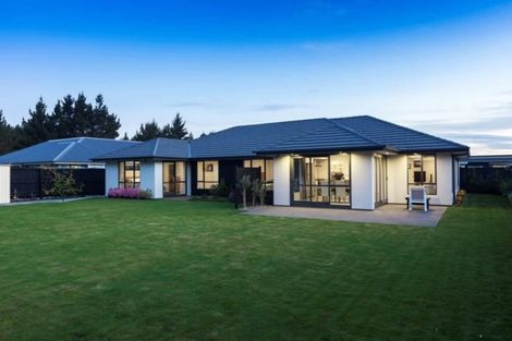 Photo of property in 9 Kohunga Crescent, Bottle Lake, Christchurch, 8083