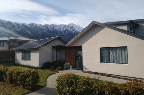 Photo of property in 13 Copper Beech Avenue, Frankton, Queenstown, 9300