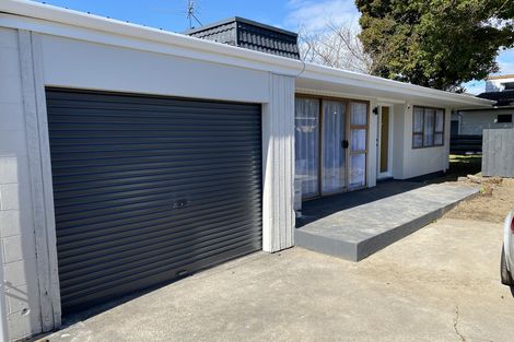 Photo of property in 3/10 Browns Road, Manurewa, Auckland, 2102