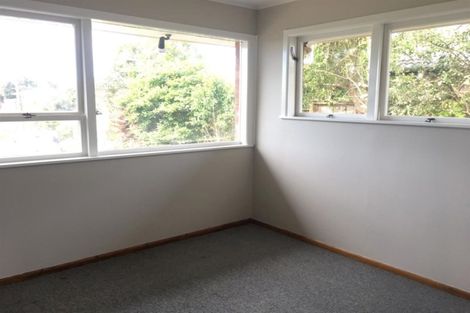 Photo of property in 2/30 Kay Drive, Blockhouse Bay, Auckland, 0600