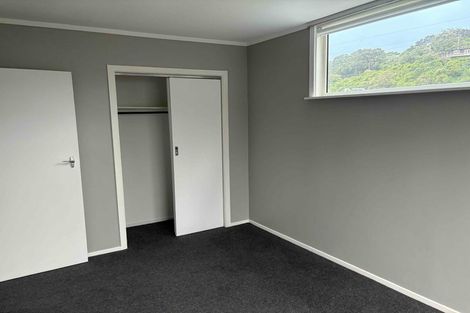 Photo of property in 19 Creswick Terrace, Northland, Wellington, 6012