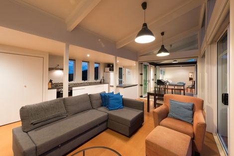 Photo of property in 190 Paroa Bay Road, Russell, 0272