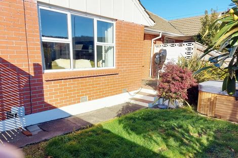 Photo of property in 1/598 Fergusson Drive, Trentham, Upper Hutt, 5018
