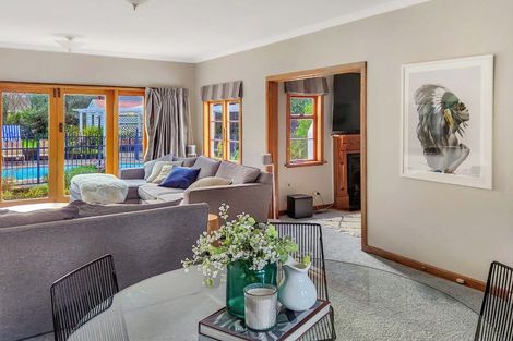 Photo of property in 27 Marina Grove, Hutt Central, Lower Hutt, 5010