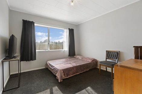 Photo of property in 14 Rahiri Street, Waitara, 4320