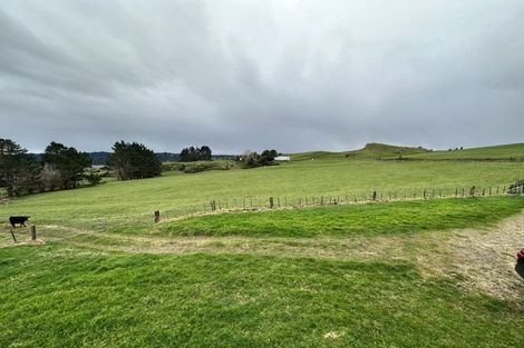 Photo of property in 846 Kaka Road, Okoki, Urenui, 4375