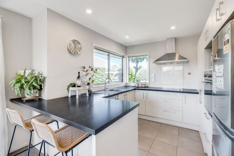 Photo of property in 53 Mcmahon Drive, Aidanfield, Christchurch, 8025