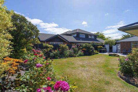 Photo of property in 43 Berkshire Drive, Avonhead, Christchurch, 8042