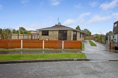 Photo of property in 45 Murray Avenue, Hawera, 4610