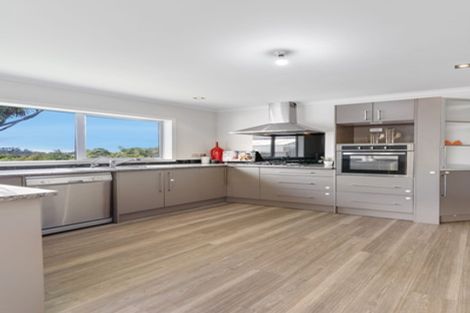 Photo of property in 2/55 Verran Road, Birkenhead, Auckland, 0626