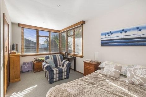 Photo of property in 153 Wairakei Road, Bryndwr, Christchurch, 8053