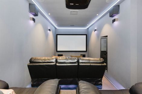 Photo of property in 40 Eskdale Road, Papakowhai, Porirua, 5024