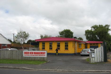 Photo of property in 10 Oraha Road, Huapai, Kumeu, 0810