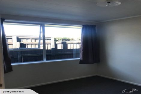 Photo of property in 2/3 Pelorus Place, Harewood, Christchurch, 8051