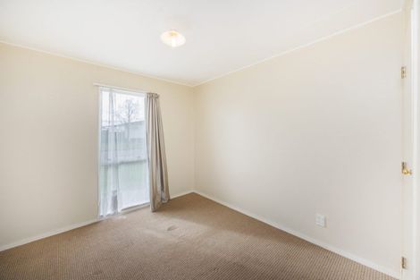 Photo of property in 15 Leander Place, Milson, Palmerston North, 4414