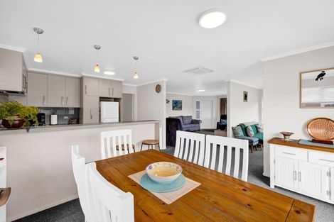 Photo of property in 11 Grey Street, Hawera, 4610