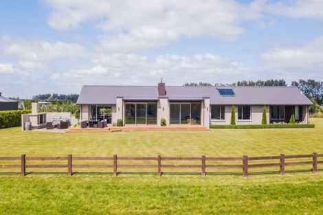 Photo of property in 39 Egerton Road, Winton, 9781