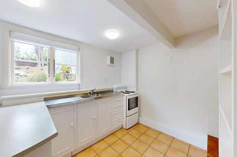 Photo of property in 141 Grant Road, Thorndon, Wellington, 6011