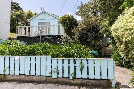 Photo of property in 20 Garfield Street, Brooklyn, Wellington, 6021