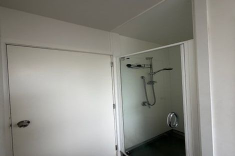 Photo of property in 15 Talltree Avenue, Avonhead, Christchurch, 8042