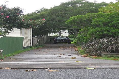 Photo of property in 2/177 Motatau Road, Papatoetoe, Auckland, 2025