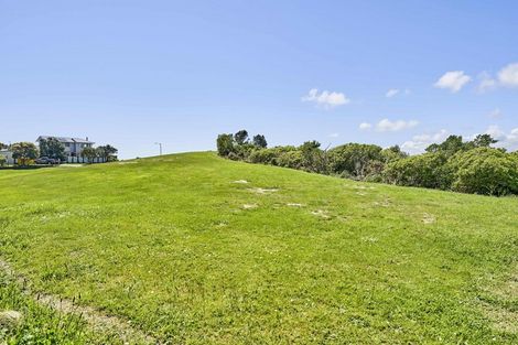 Photo of property in 25 Clipper Street, Titahi Bay, Porirua, 5022