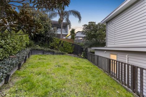 Photo of property in 82a Kiwitea Street, Sandringham, Auckland, 1041