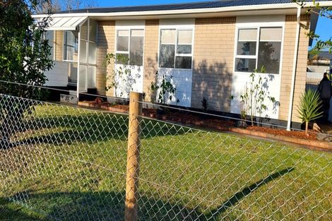 Photo of property in 28 Moki Place, Ruakaka, 0116