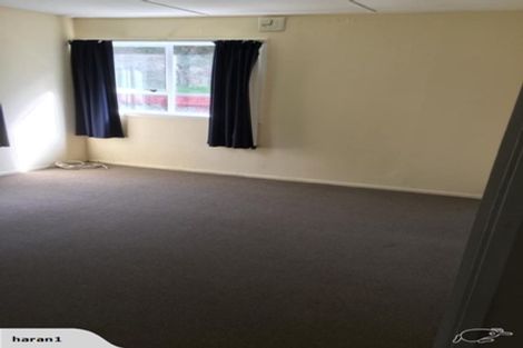 Photo of property in 2/292 Main Road, Tawa, Wellington, 5028