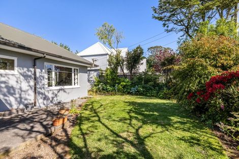 Photo of property in 1/61 Searells Road, Strowan, Christchurch, 8052