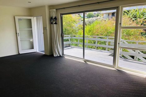 Photo of property in 61 Peach Road, Glenfield, Auckland, 0629