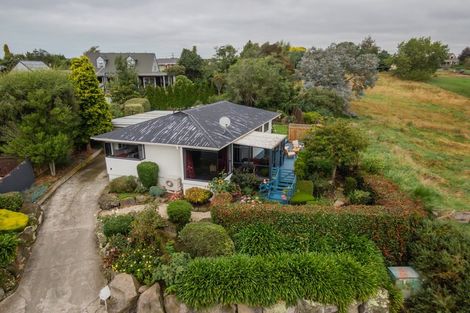 Photo of property in 32 Dampier Street, Oceanview, Timaru, 7910