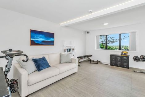 Photo of property in 21 Whareora Terrace, Cashmere, Christchurch, 8022