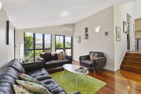 Photo of property in 15a Perth Street, Ngaio, Wellington, 6035