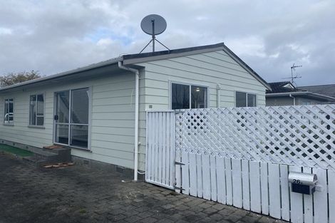Photo of property in 26 Plunket Avenue, Petone, Lower Hutt, 5012